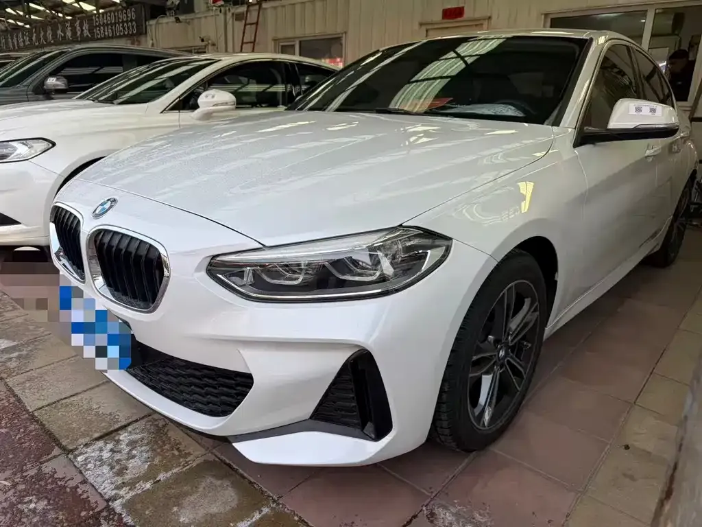 BMW 1 Series 2021 из CN, фото 1