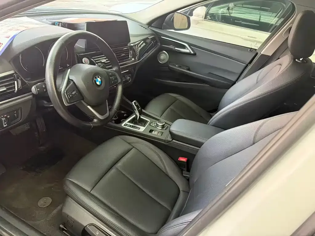 BMW 1 Series 2021 из CN, фото 6
