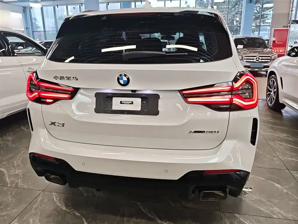 BMW X3 2022 из CN, фото 2
