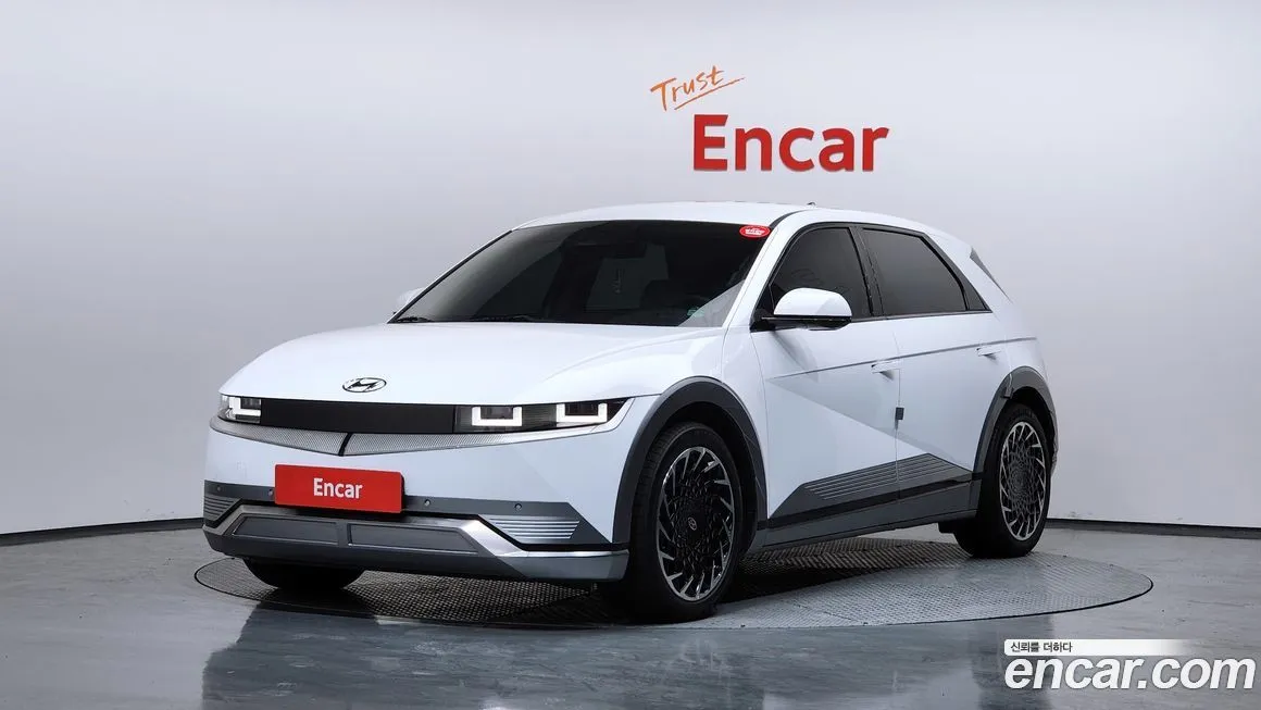 Hyundai Ioniq5 — фото 1