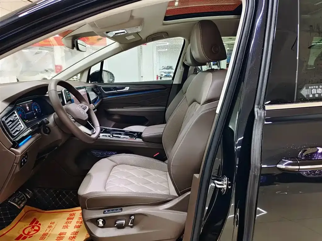 Volkswagen Viloran 2025 из CN, фото 7