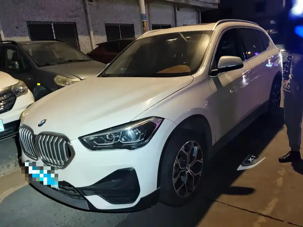 BMW X1 2023 из CN, фото 1