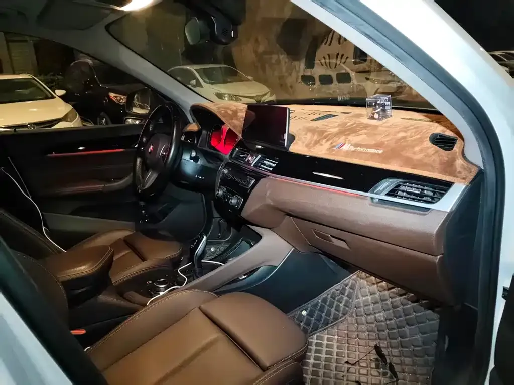 BMW X1 2023 из CN, фото 2