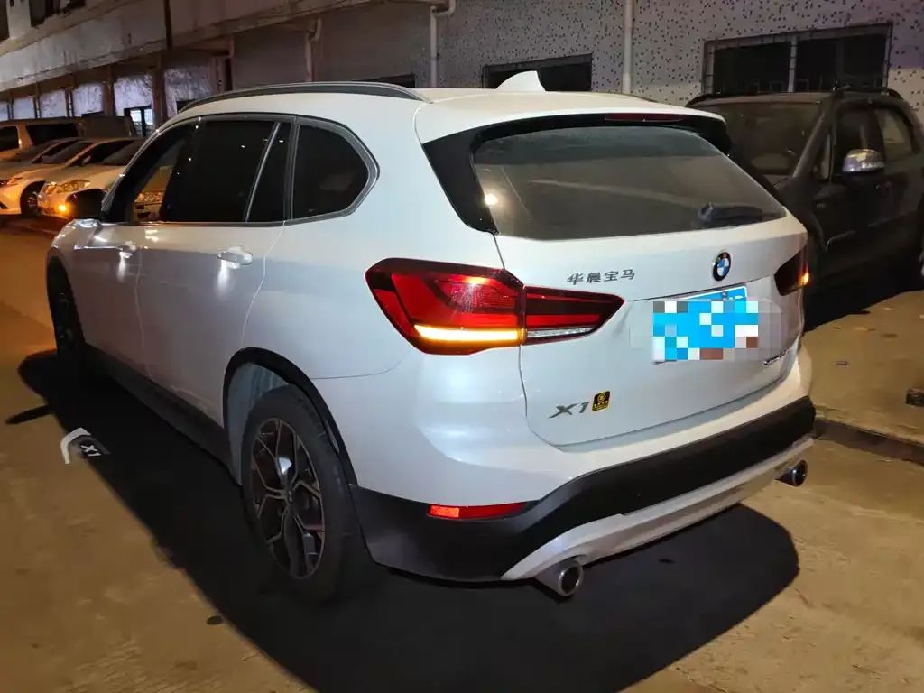 BMW X1 2023 из CN, фото 8