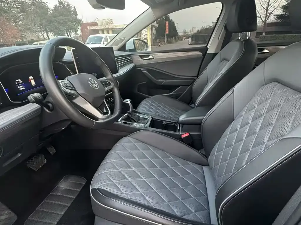 Volkswagen Sagitar 2023 из CN, фото 3
