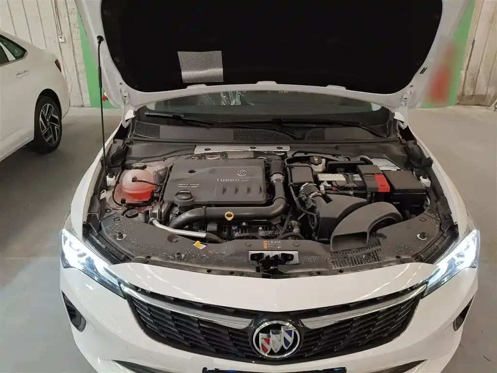 Buick Verano 2025 из CN, фото 2
