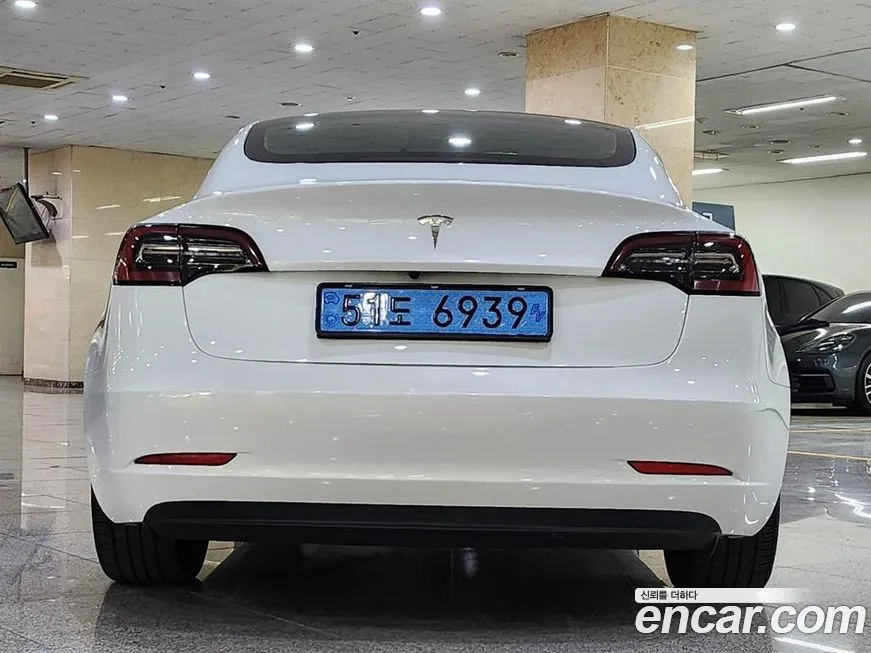 [object Object] Model 3 2023 из KR, фото 6