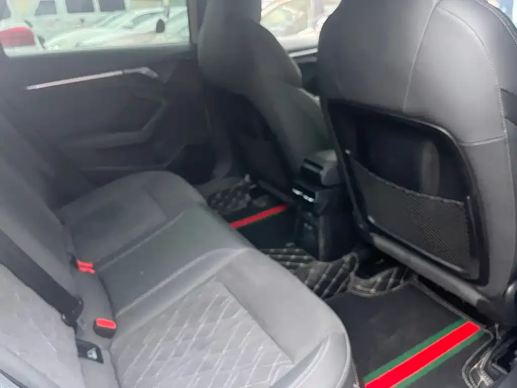Audi A3 2024 из CN, фото 3