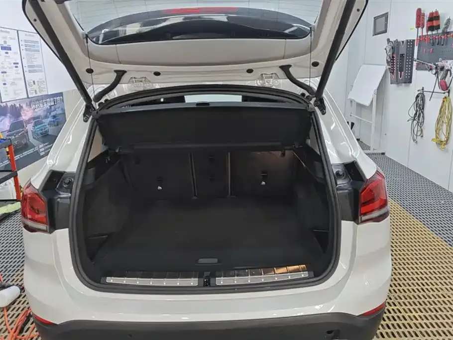 BMW X1 2021 из CN, фото 4