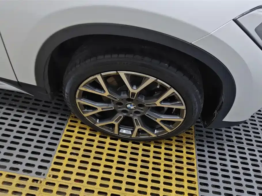 BMW X1 2021 из CN, фото 6