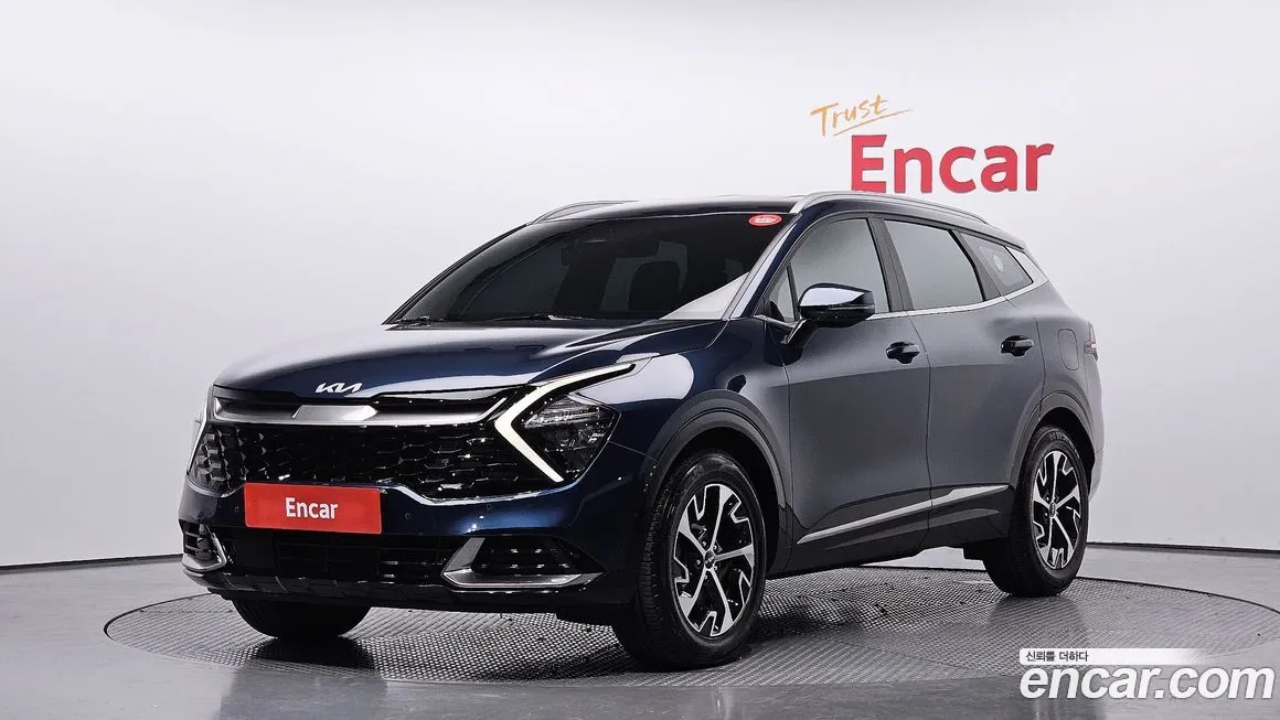 Kia Sportage — фото 1