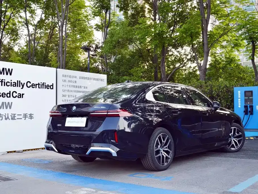 BMW i5 2025 из CN, фото 7