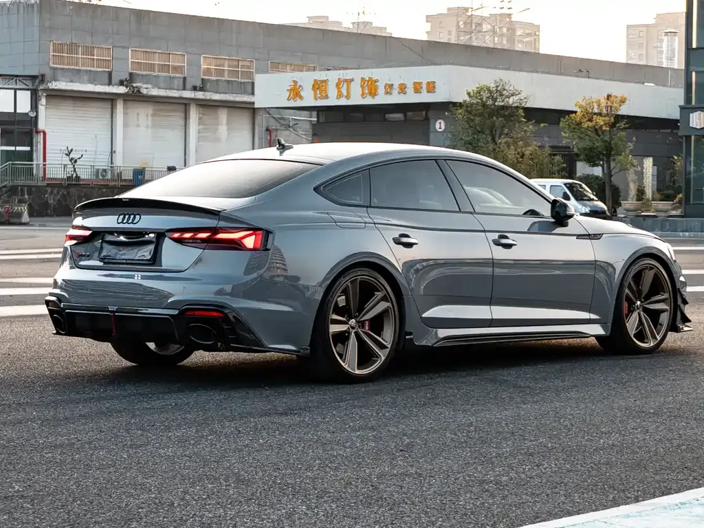 Audi RS 5 2023 из CN, фото 7