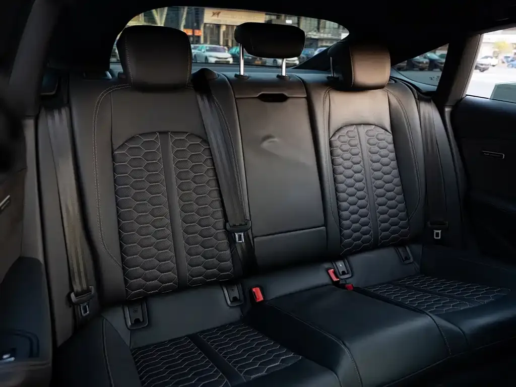 Audi RS 5 2023 из CN, фото 2