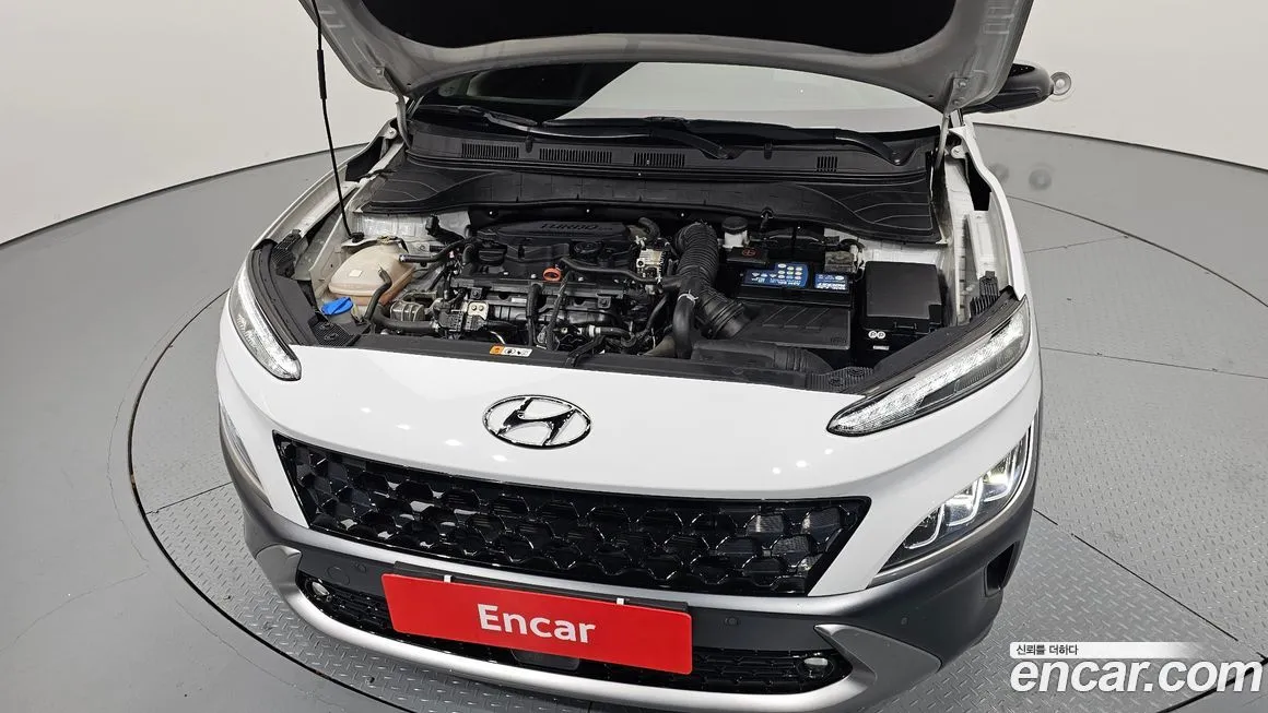 Hyundai Kona — фото 8