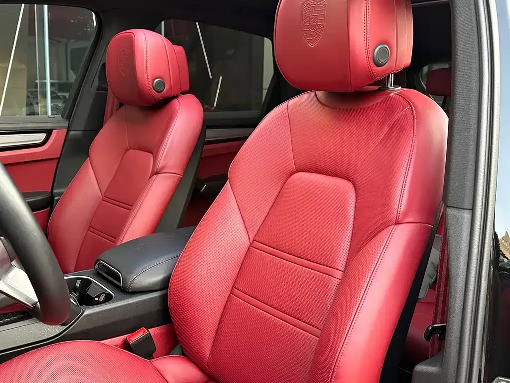 Porsche Cayenne 2023 из CN, фото 10