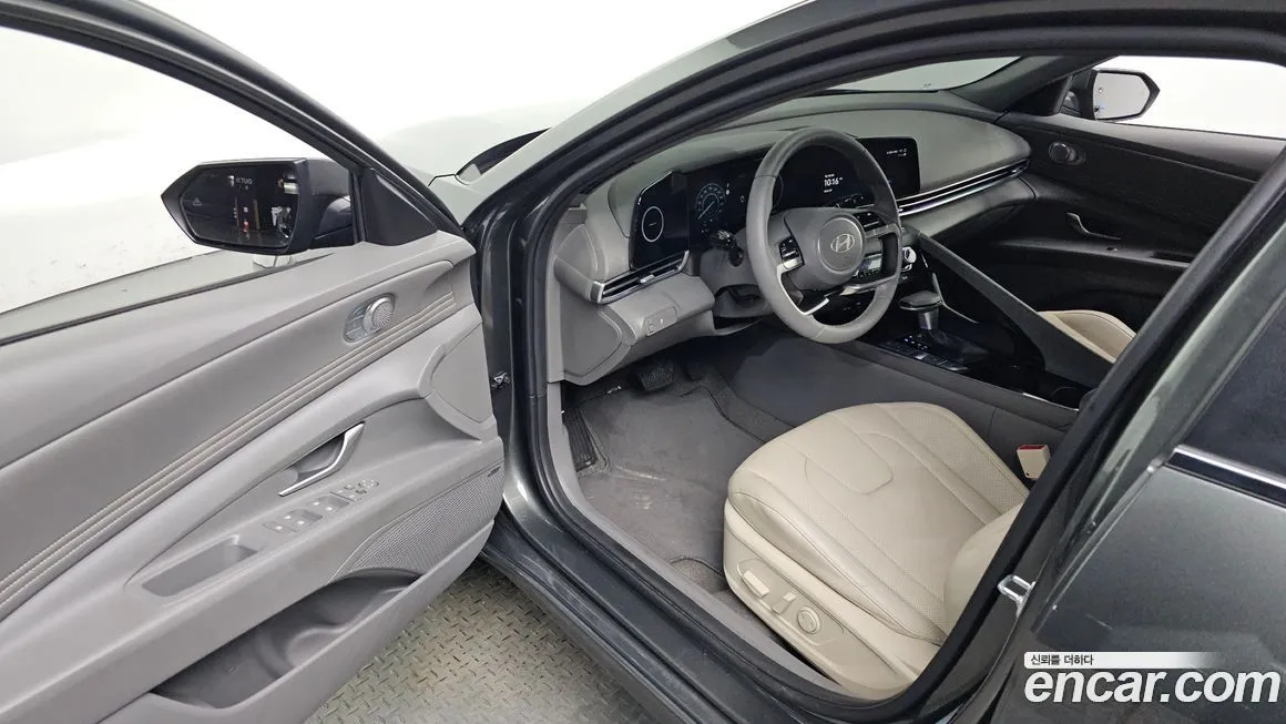 Hyundai AVANTE 2024 из KR, фото 2