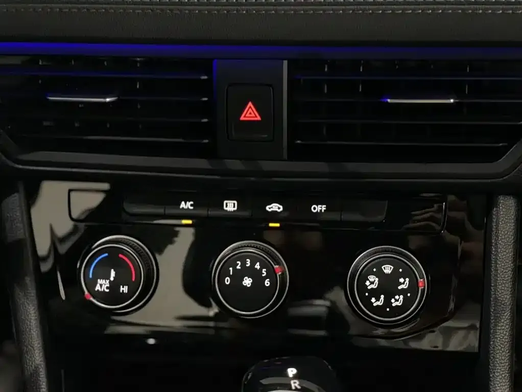 Volkswagen Sagitar 2021 из CN, фото 5