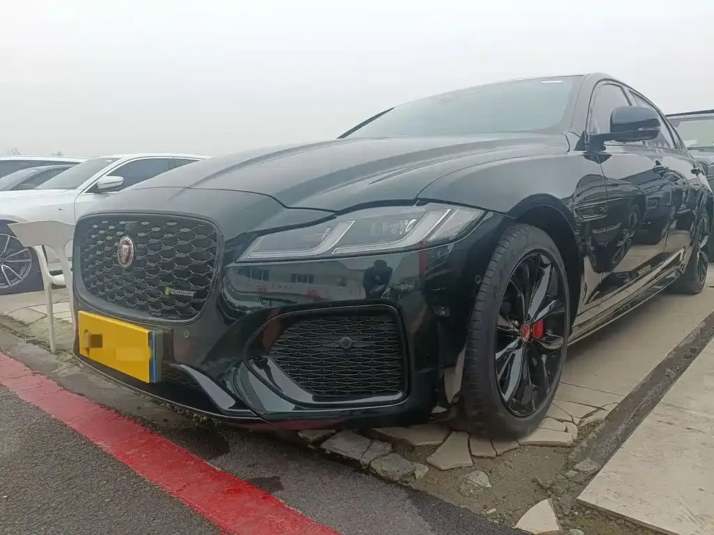 Jaguar XFL 2022 из CN, фото 1
