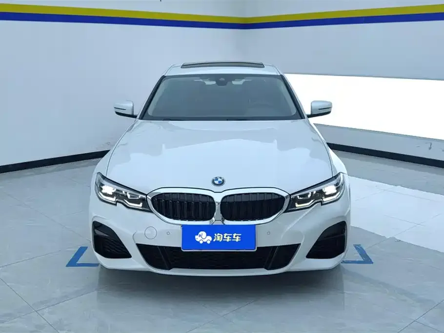 BMW 3 Series 2021 из CN, фото 3