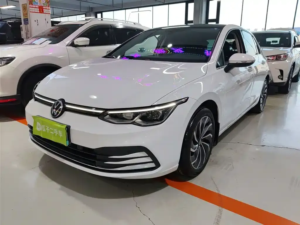 Volkswagen Golf 2022 из CN, фото 1