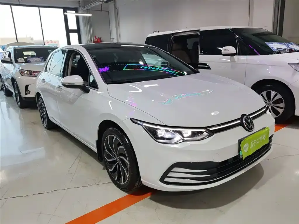 Volkswagen Golf 2022 из CN, фото 4