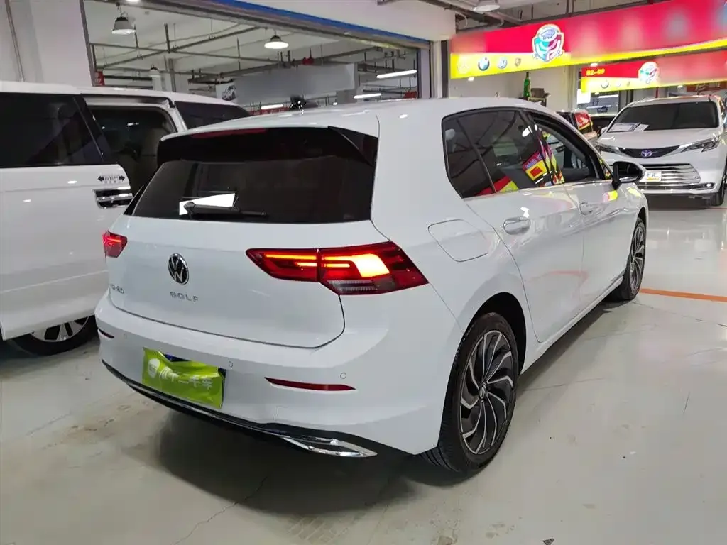 Volkswagen Golf 2022 из CN, фото 7