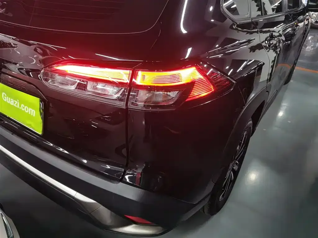 Toyota Frontlander 2024 из CN, фото 8