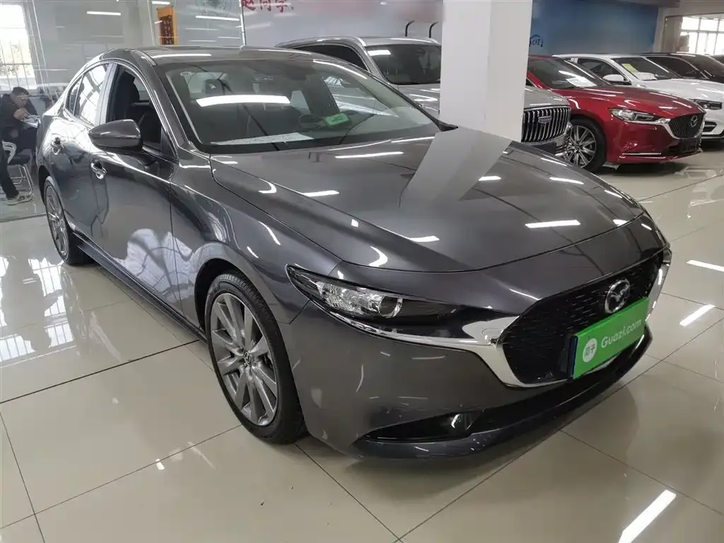 Mazda 3 Axela 2023 из CN, фото 4