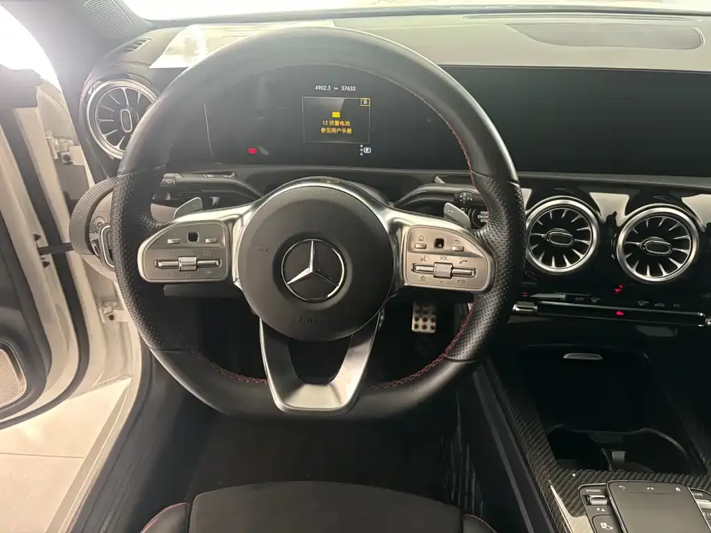 Mercedes-Benz CLA (Import) — фото 10