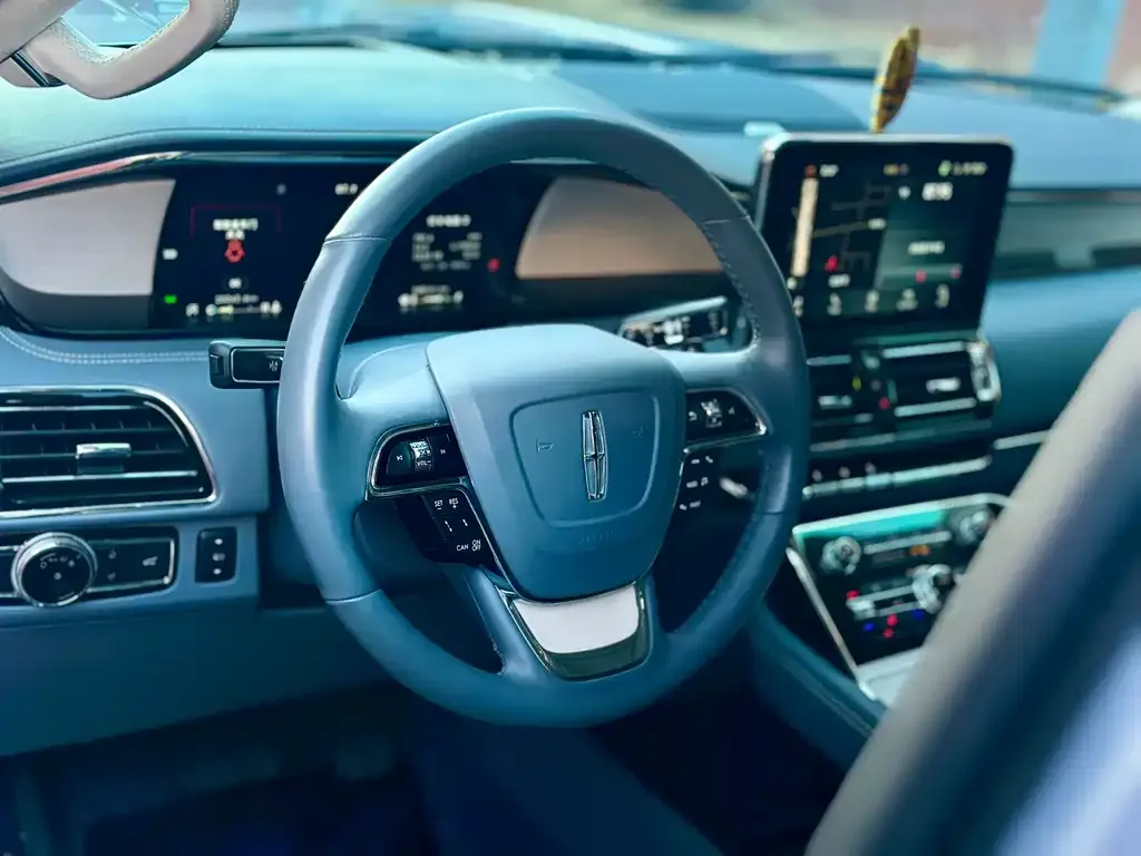 Lincoln Navigator — фото 4