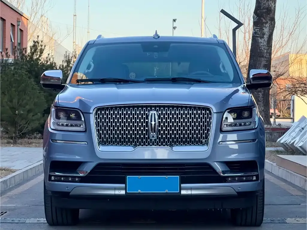 Lincoln Navigator — фото 5