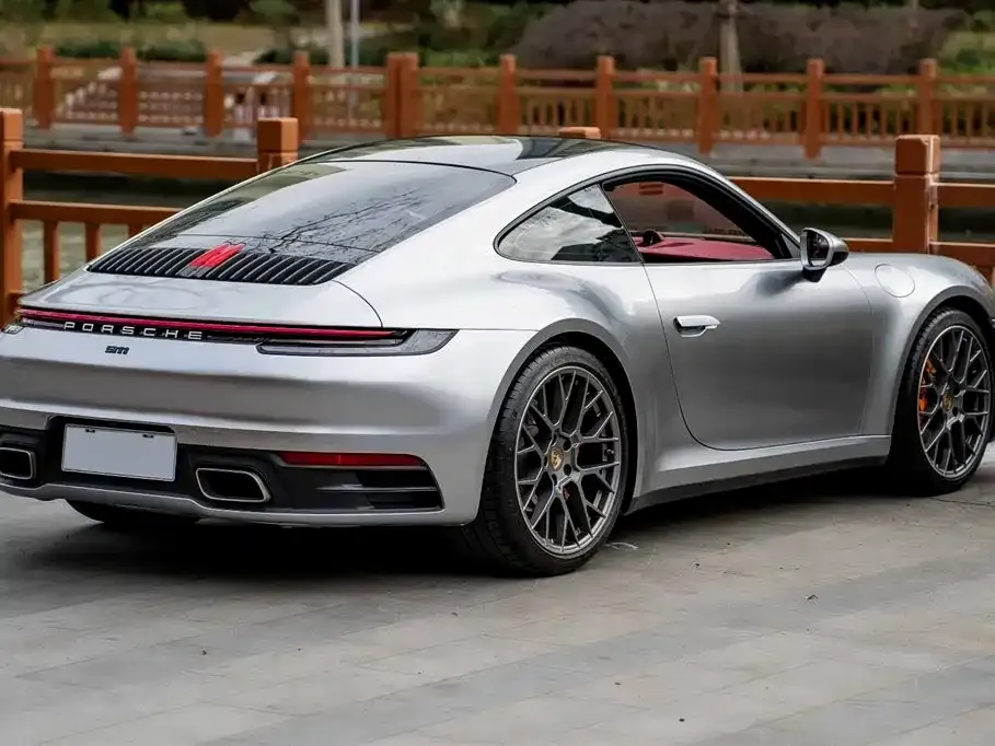 Porsche 911 2023 из CN, фото 8