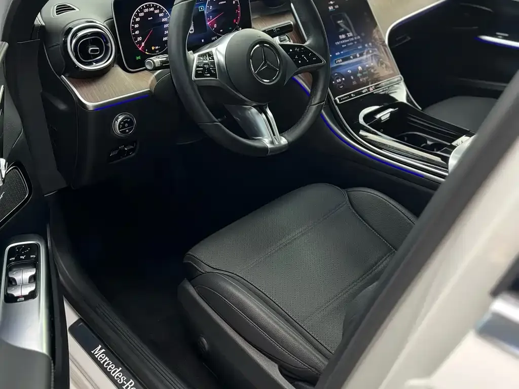 Mercedes-Benz C-Class 2023 из CN, фото 3
