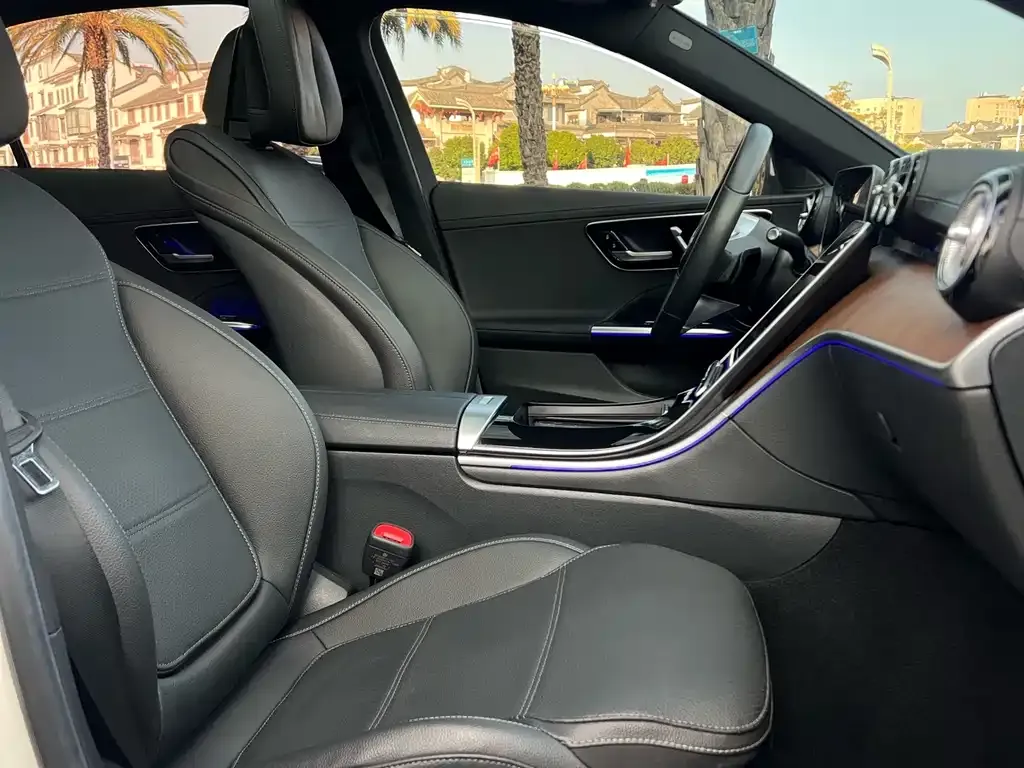 Mercedes-Benz C-Class 2023 из CN, фото 4
