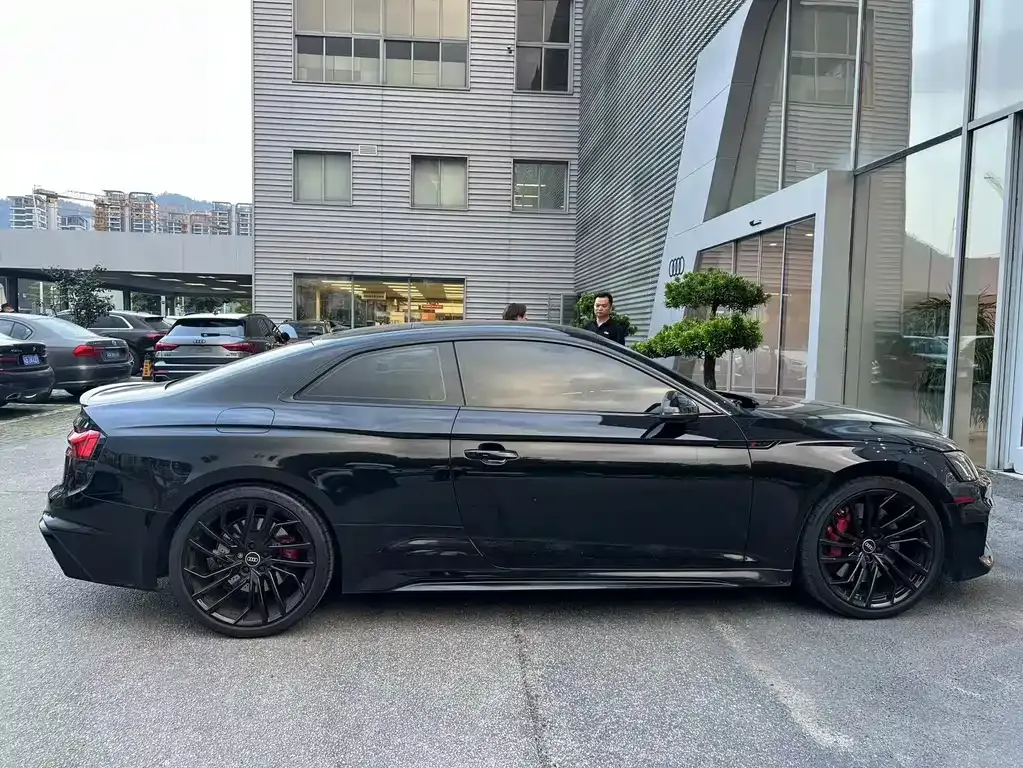 Audi RS 5 2023 из CN, фото 5