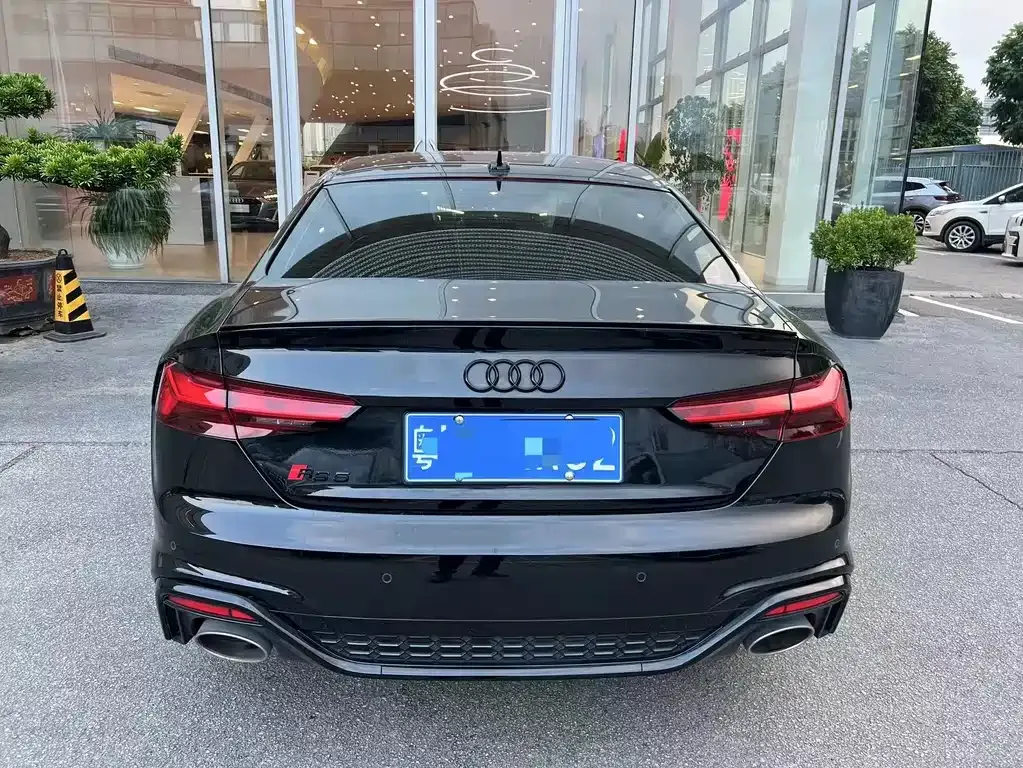 Audi RS 5 2023 из CN, фото 6