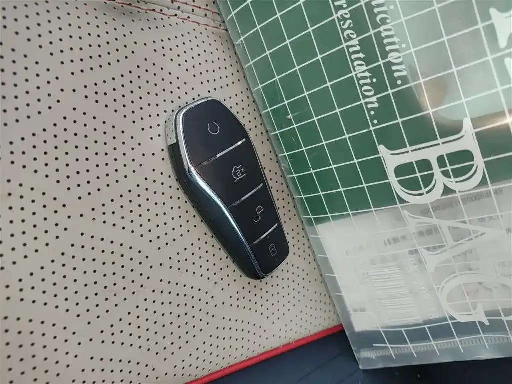 BYD Yuan Plus 2023 из CN, фото 8