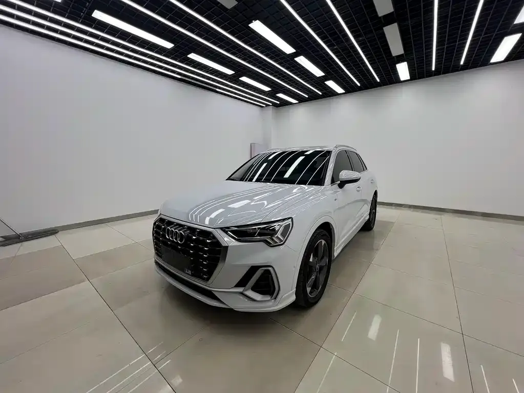 Audi Q3 2021 из CN, фото 1