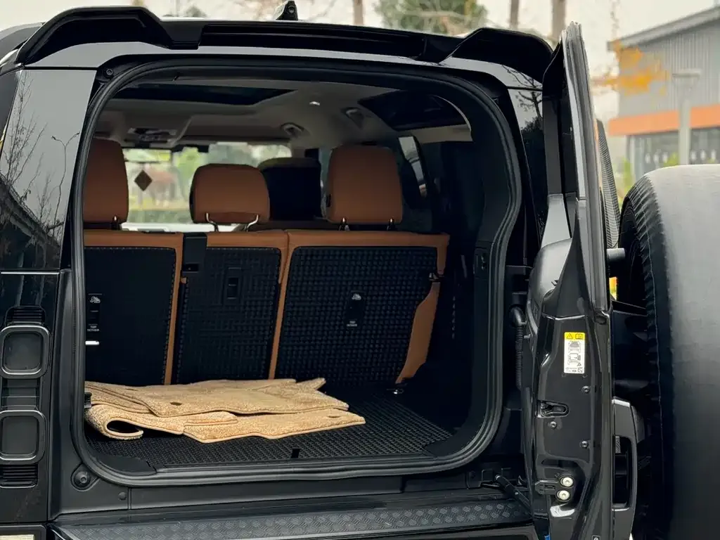 Land Rover Defender — фото 4