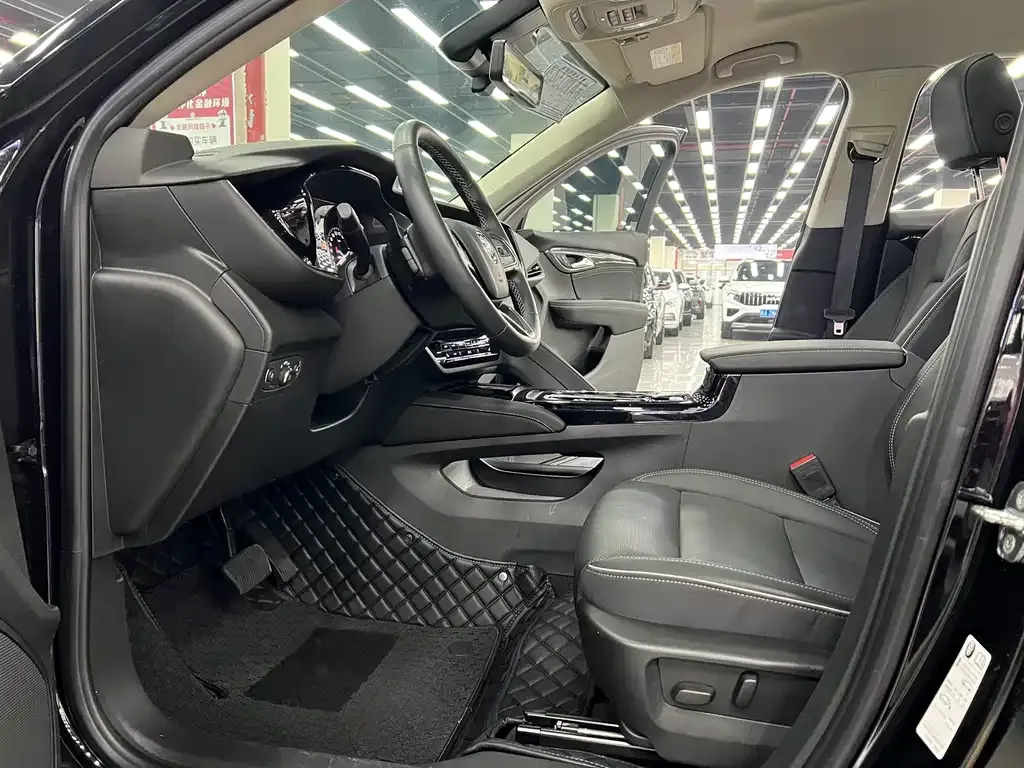 Buick Envision Plus 2023 из CN, фото 2