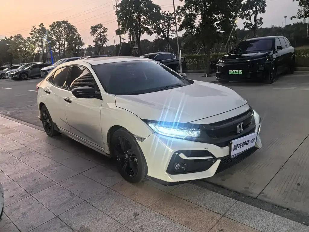 Honda Civic 2022 из CN, фото 8