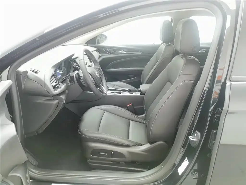 Buick Regal 2025 из CN, фото 6