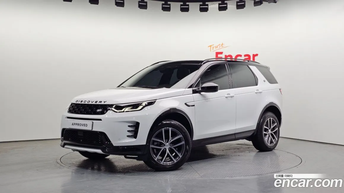 Land Rover Discovery Sport — фото 1