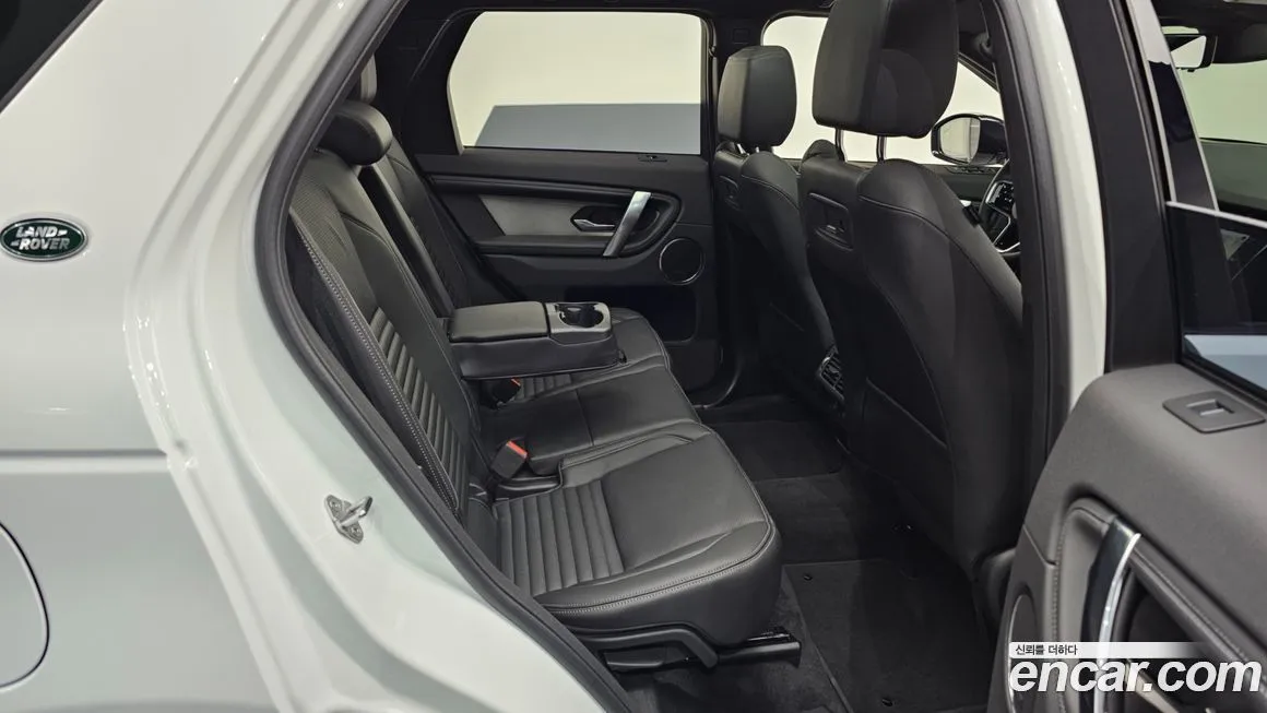 Land Rover Discovery Sport — фото 4