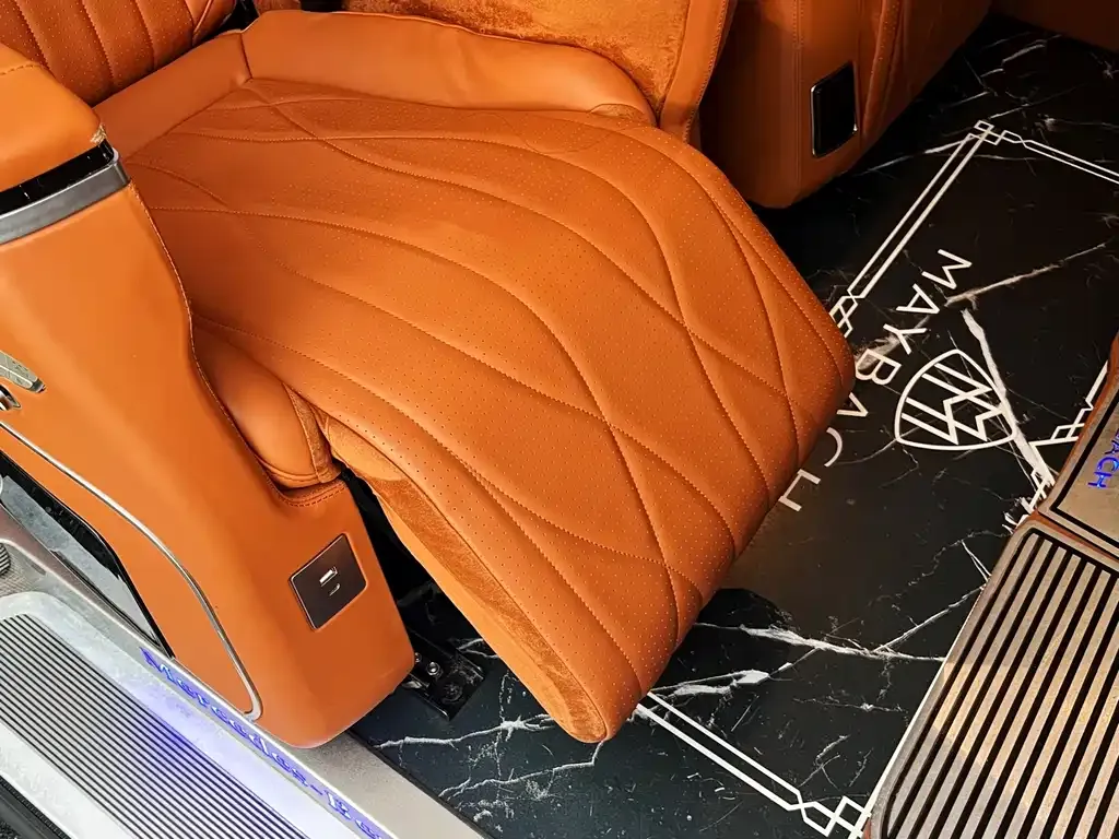 Mercedes-Benz Vito 2023 из CN, фото 4