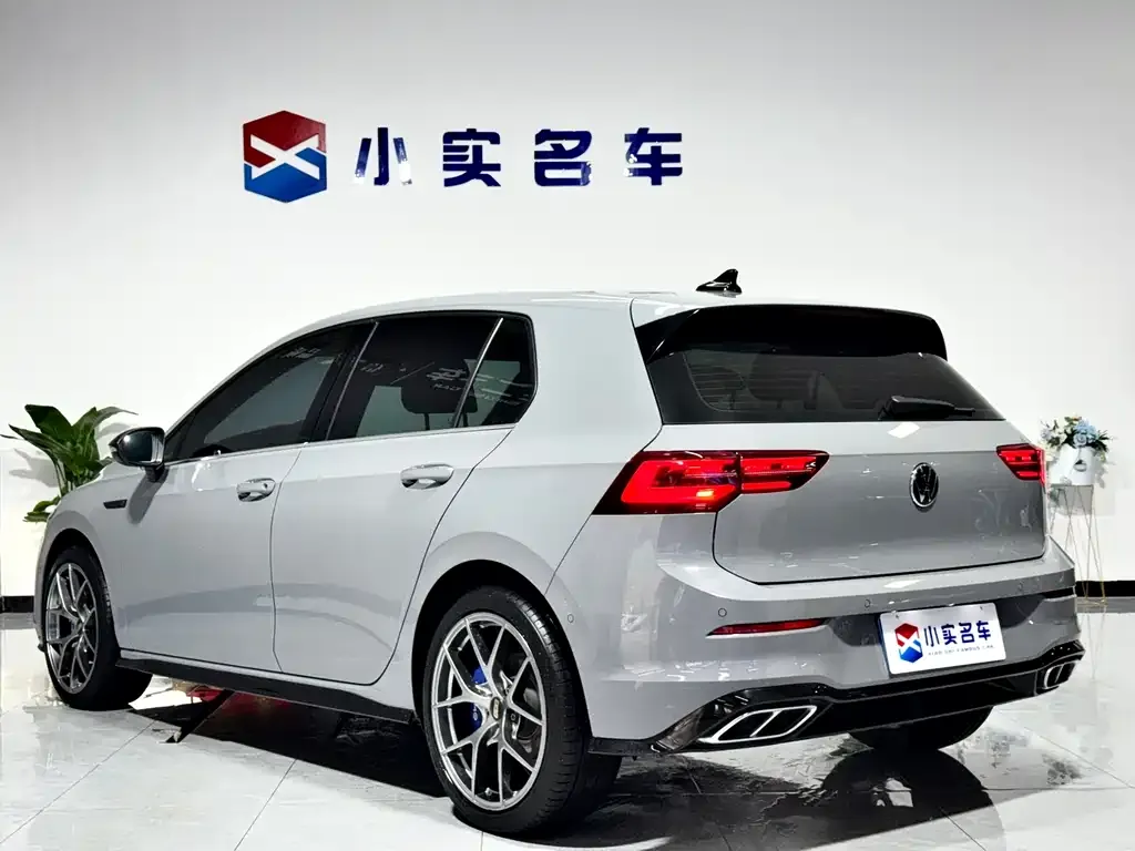 Volkswagen Golf 2023 из CN, фото 9