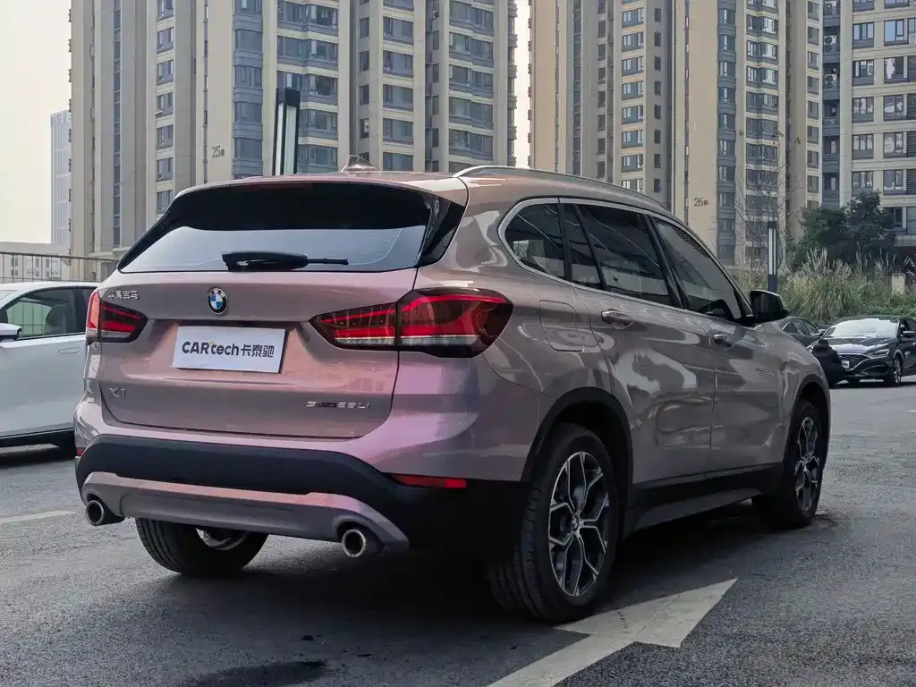 BMW X1 2021 из CN, фото 3