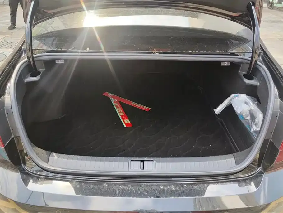 Volkswagen Magotan 2023 из CN, фото 7