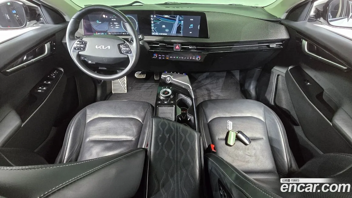 Kia EV6 — фото 9